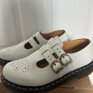 Dr. Martens 8065 Mary Janes